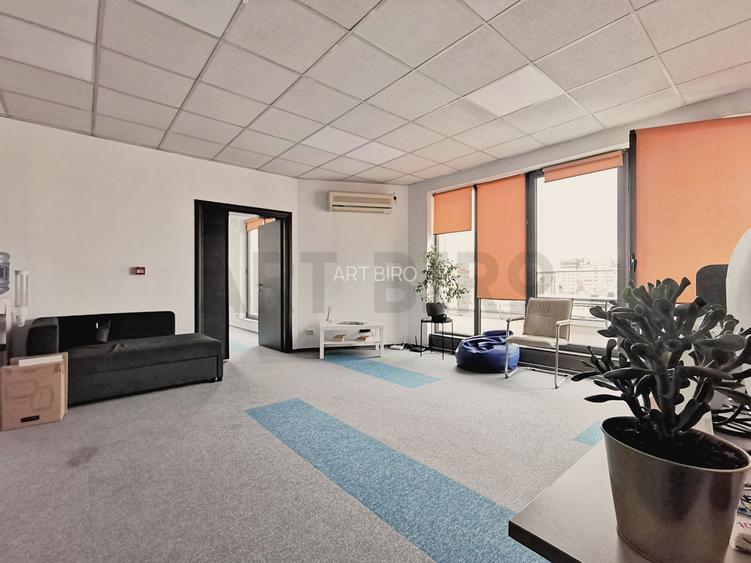 Zero comision, 107mp birou ultracentral Universitate, terasa, 10' [M] - 2