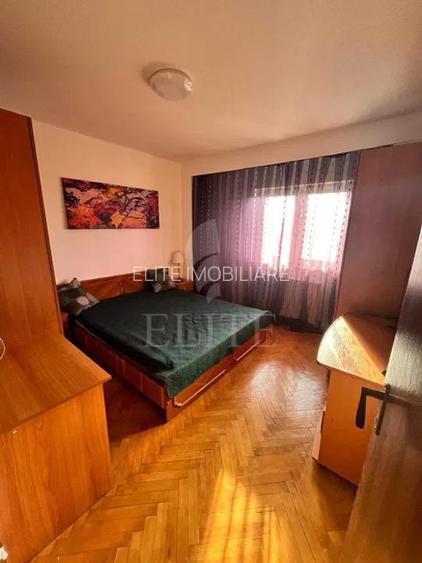 Apartament 3 camere în zona STRAZII VIILOR - 11