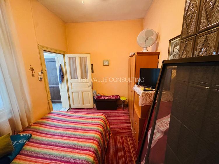 Casa  zonă semicentrală – Str. Adrian, Scd 114, teren 242 mp - 7