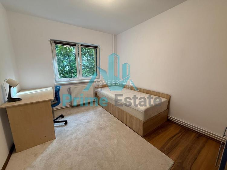 Apartament spatios cu 4 camere si parcare in zona Interservisan - 4