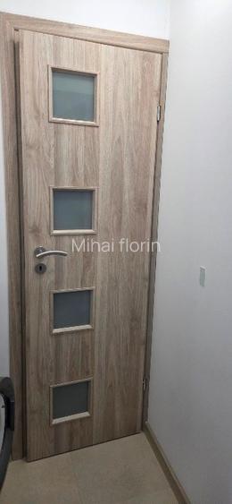Apartament cu 3 camere semidecomandat  - 15