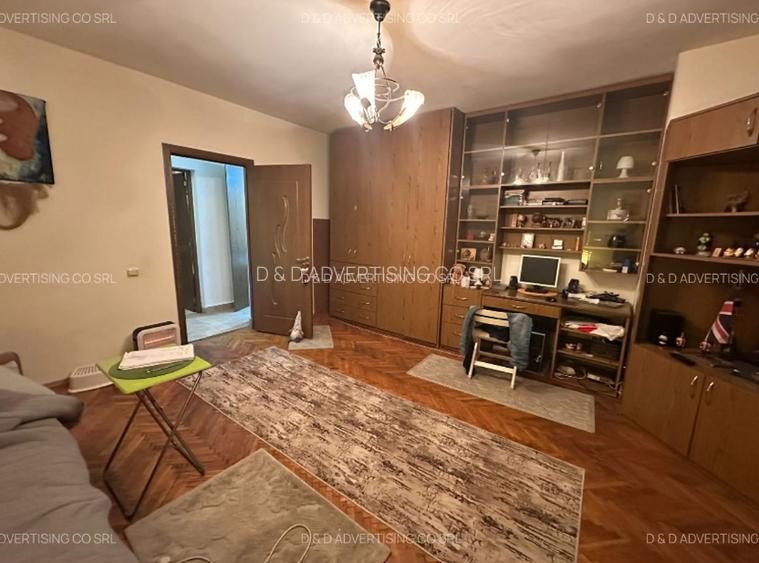 Mosilor --/ Str. Traian -( Foisor )  Garsoniera 37 mp - CENTRALA TERMICA PROPRIE - 4