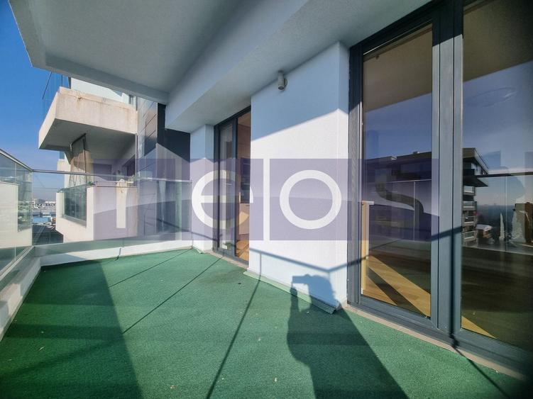 Vanzare penthouse cu view spectaculos in Complex Upground - 38