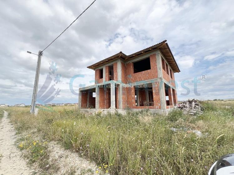 Casa spatioasa cu etaj la rosu de vanzare, Cihei, Bihor - 9