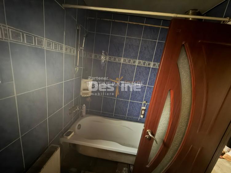 Casa +Teren intravilan 900 mp ( 2 corpuri de casă )Calea Giulești - 9