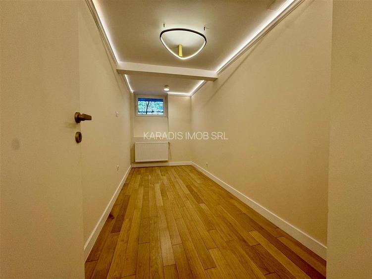 Vanzare Apartament cu 5 camere Pta Romana - 3