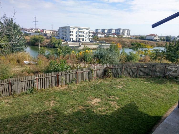 Duplex spatios pe malul lacului P+1E+M proiect german - 2