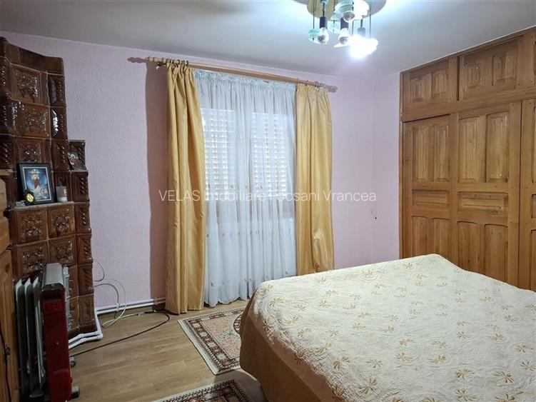 Vila Focsani, P+E,  510 mp teren - 9