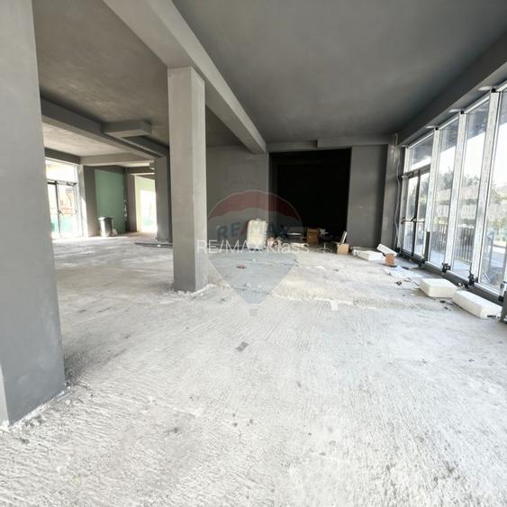 Spatiu comercial de 250mp de inchiriat in zona Alba Iulia - 2