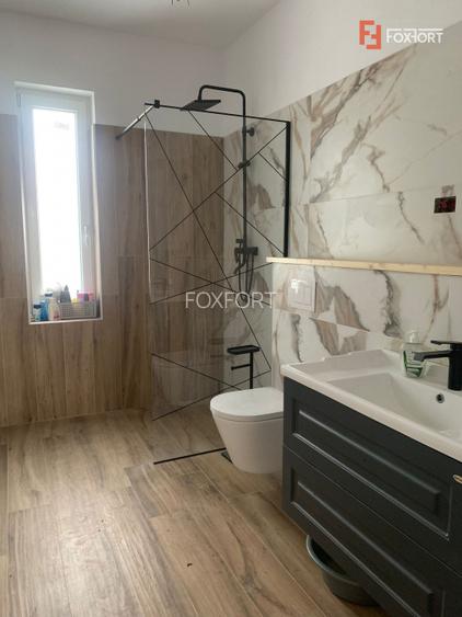 Casa individuala cu 5 camere si teren de 840 mp, Pischia - 18