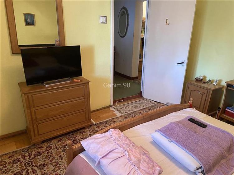 Apartament 3 camere , zona Gara , decomandat, 74 mp ,construit in 1980 , mobilat - 5