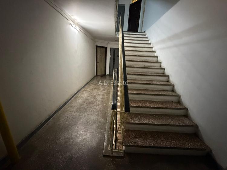 Titan 3 Camere Eraj 2  Bloc 1977 Reabilitat Decomandat Centrala 12 Min Metrou - 15