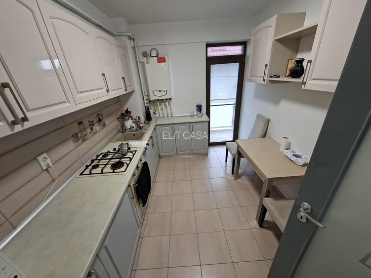 Apartament 2 camere decomandate, etaj 1/4, zona Nicolina - 5