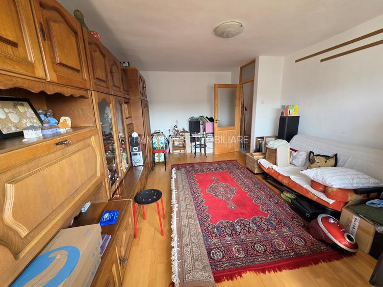 Tineretului, 5 minute metrou Timpuri Noi, stradal pe Viorele, bloc 1987 - 6