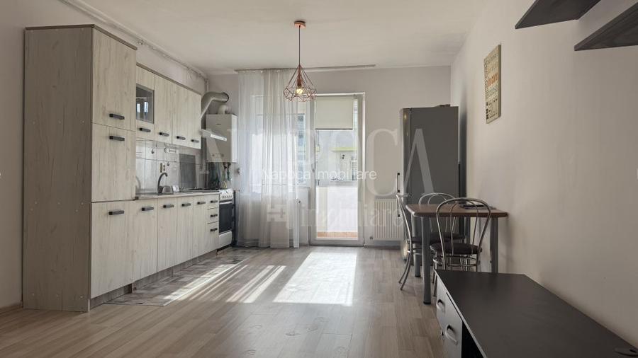 Apartament 2 camere de vanzare in Floresti - 2