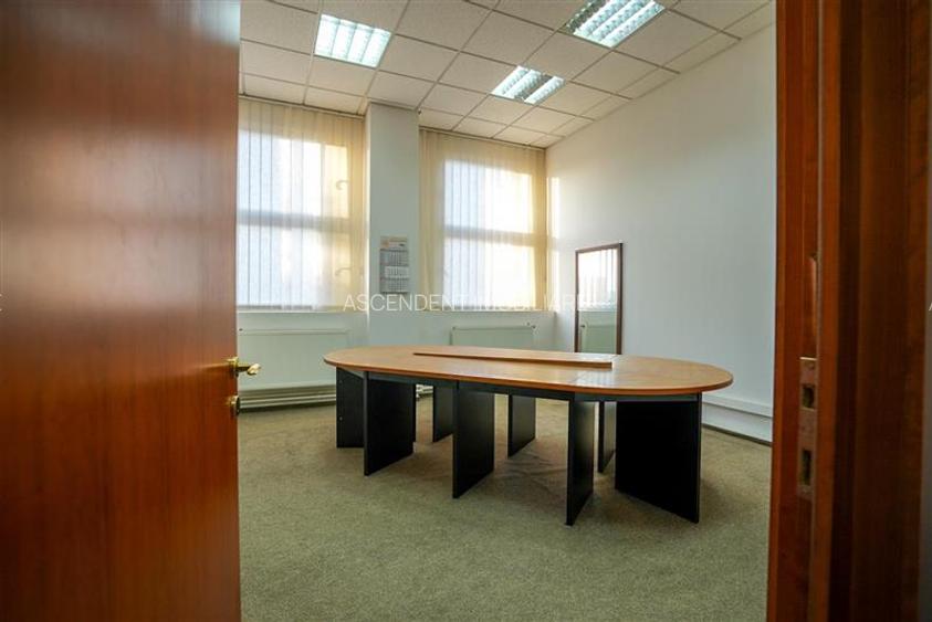 FILM! Spatii versatile - Birouri/ Comerciale, Central, Targu Secuiesc - 12