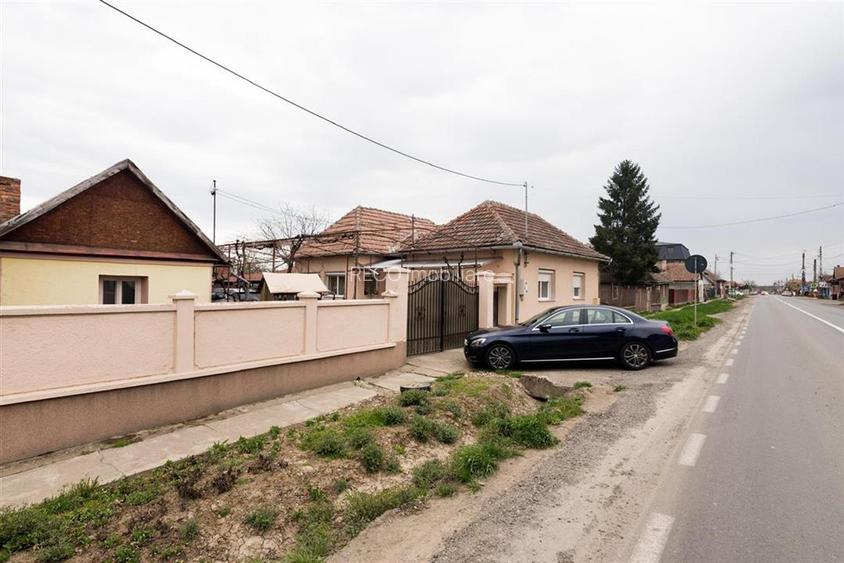 RECO Casa cu teren generos in Salard - 2