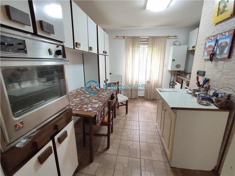 Royal Imobiliare - Vanzare Apartament zona Marasesti - 6