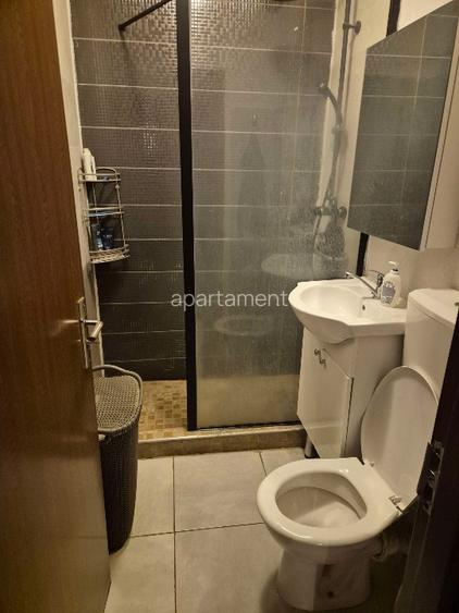 Vand Apartament cu 2 Camere in Rogerius - 5