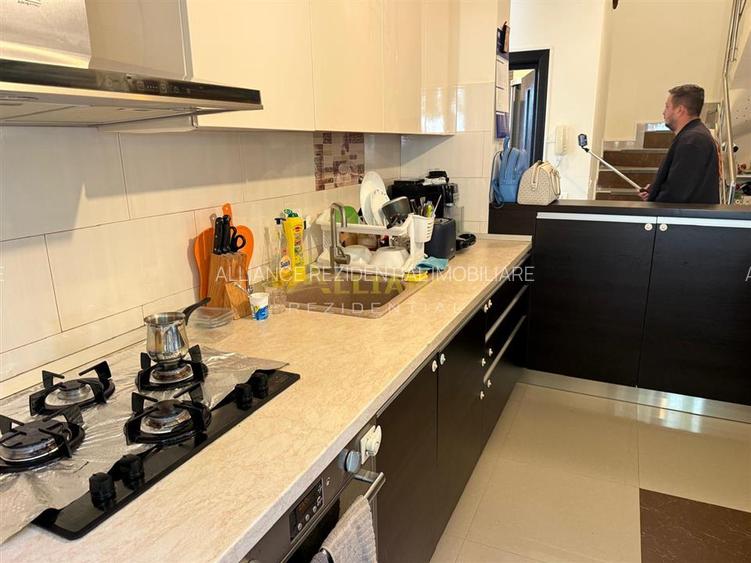 Casa tip duplex - 4 camere - 2 bai - 200mp teren - 29