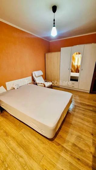 Garsoniera, decomandata, 34 mp, centrala proprie, metrou Jiului aproape - 2