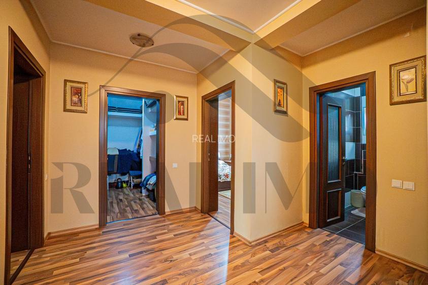 Vilă D+P+1E | 347 mp desfășurat | 487 mp teren | Ovidiu Sud - 29