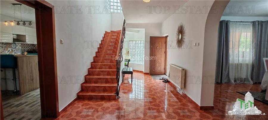 Vila 14+ camere 970mp, teren 1045mp, pt ninim 2 familii, mobilata/utilata, 2 gar - 19