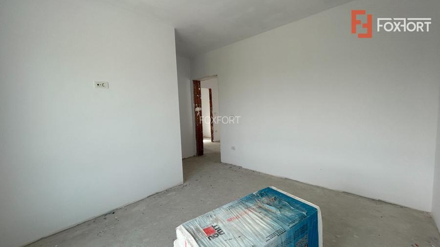 Duplex 5 camere spatios, cu 3 locuri de parcare - Dumbravita - 12