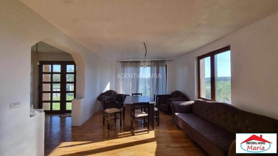 Casa in Cionchesti cu teren 22 ari - 3