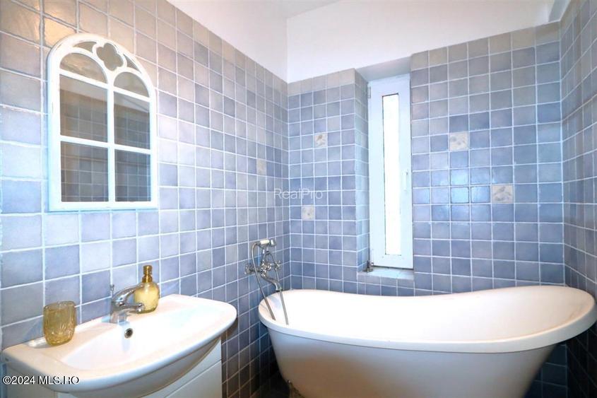 Cumpana - Del Sole, Str. Padova 4, vila P+M, teren pe colt de 397 mp! - 59