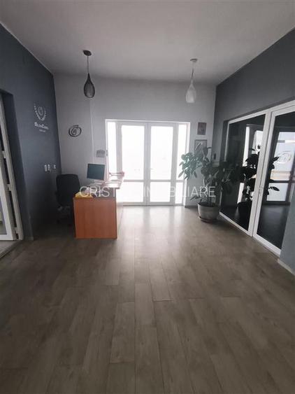 Spatiu comercial 350 mp cu teren 780 mp, pret 14 Euro mp - 9