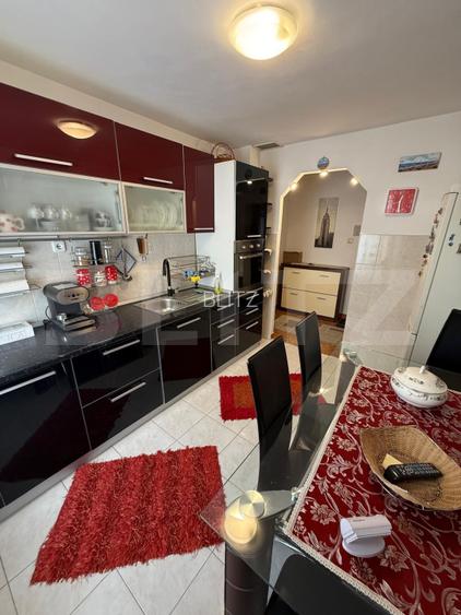 Apartament 2 camere, decomandat, boxa, etaj intermediar - 4