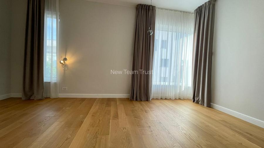 Vila  P+E1  ( 6 camere) Pipera  Iancu de Nicolaie - 12