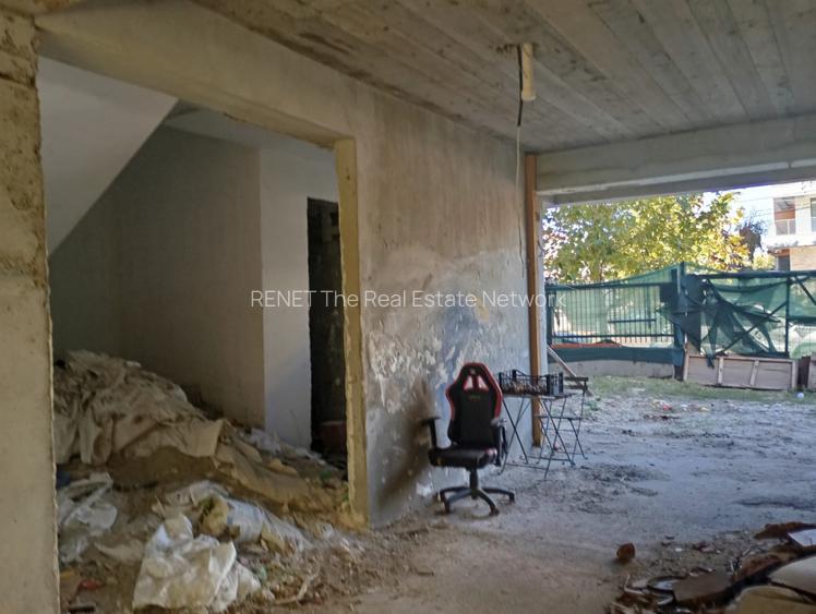 Vând bloc locuințe colective la roșu, stradal – Șos. Chitilei - 12