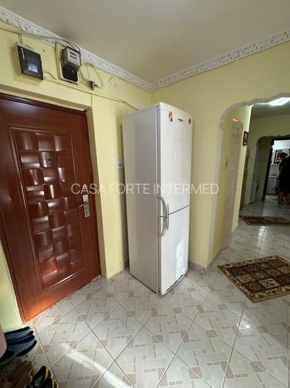 Apartament  3 camere Sat Vacanta - 120000 euro - 5