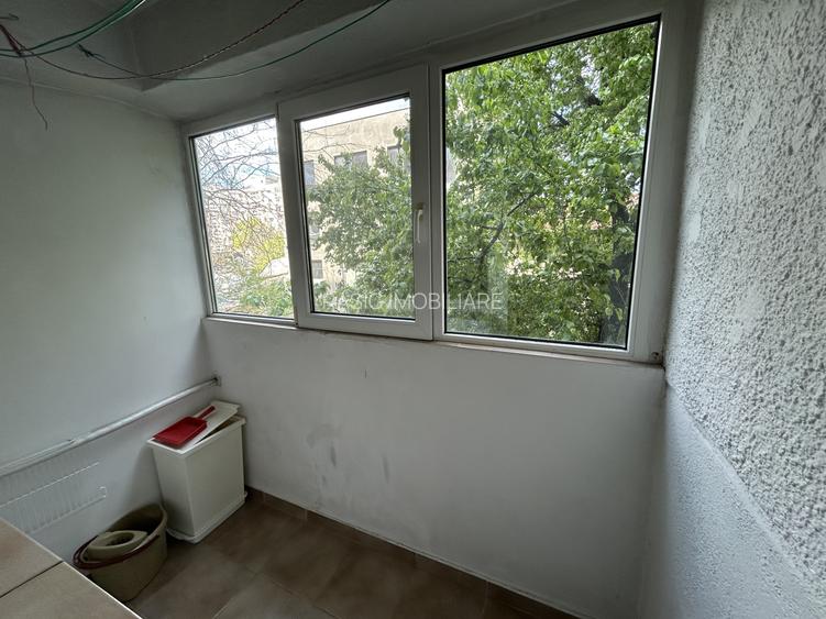 Inchiriere Garsoniera zona Iancului - 7