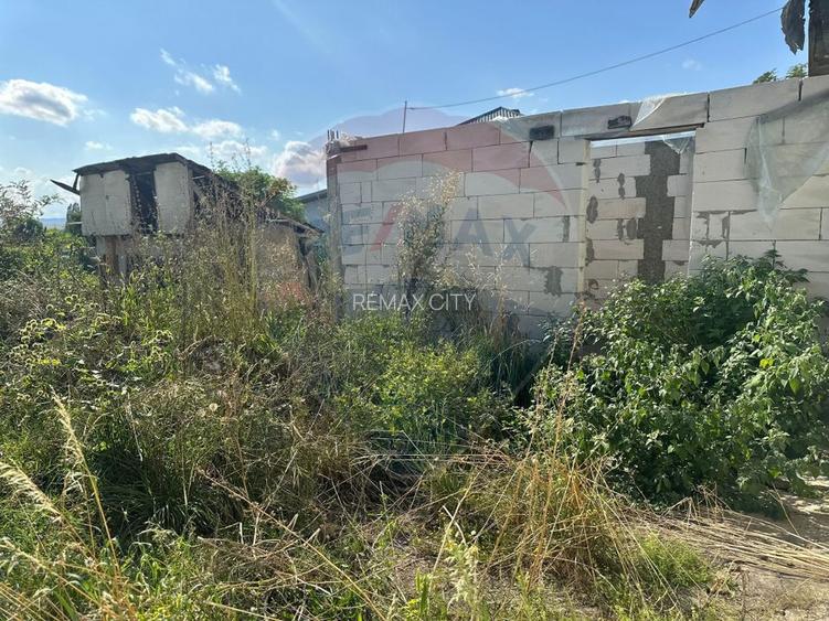 Teren intravilan 3.765 mp cu casă – Bodești de Jos - 6