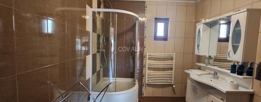 Casa Ghimbav, 8 camere,  S+P+M,teren 736 mp, pretabila locuinta, birouri, cazare - 21