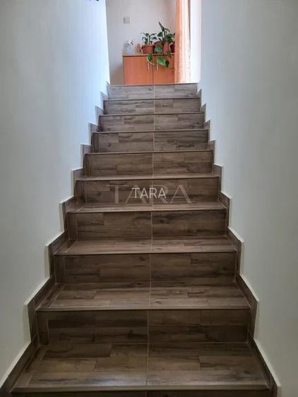 Duplex cu 4 camere de vanzare in Borhanci. - 3