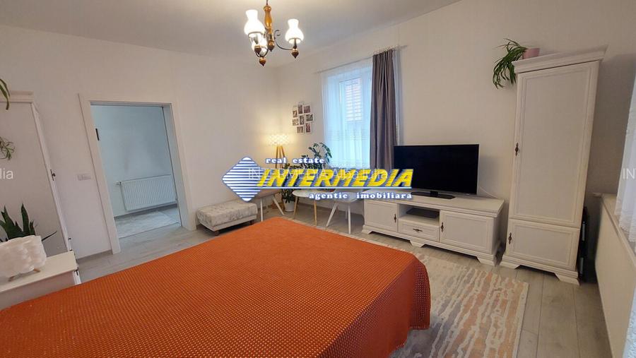 Casa cu 5 camere si teren generos de 1514 mp în centrul Sebesului - 6