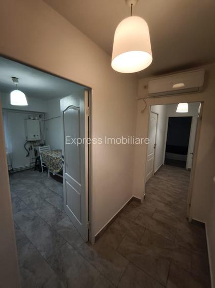 Faleza Nord -Apartament 3 Camere Decomandat - liber imediat! - 2