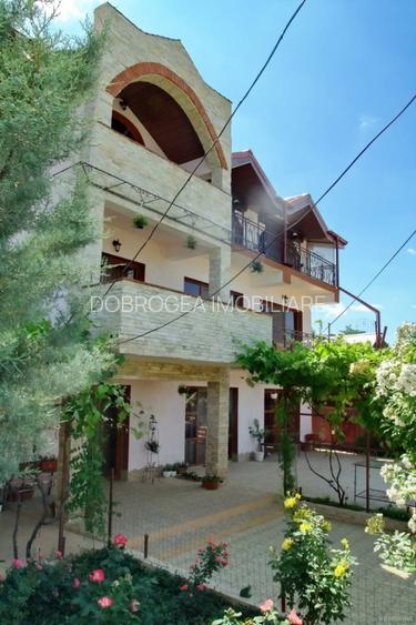  ZONA CENTRALA- CASA P+1+M, TEREN 500 MP - 2