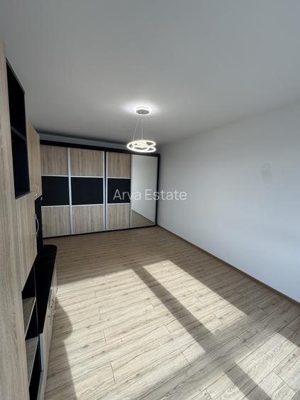 Apartament 3 camere Calea Grivitei | Metrou la scara | Etaj 11 | Renovat complet - 2