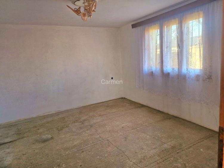 Casa de vânzare în Pecica - 9