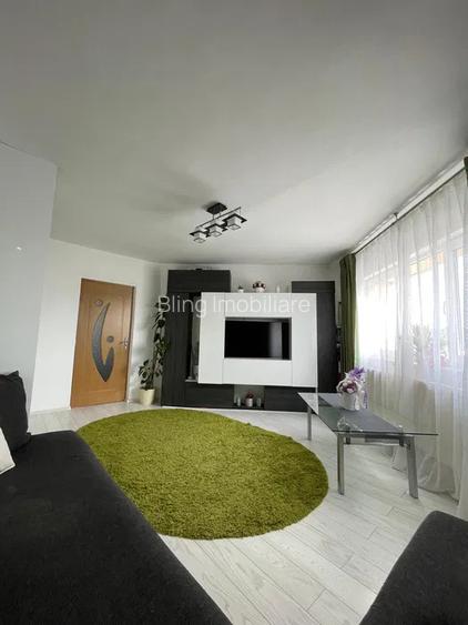 Apartament 2 camere decomandate, 52 mp, balcon, zona Teleorman - 2