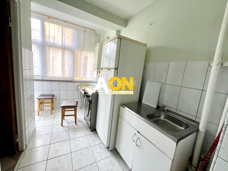 Garsonieră, Etaj Intermediar, Zona Cetate - 3