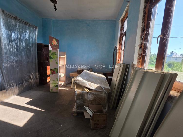 Judetul Prahova, in Poienarii Burchii, conac neoromanesc si teren 2.800 mp - 27