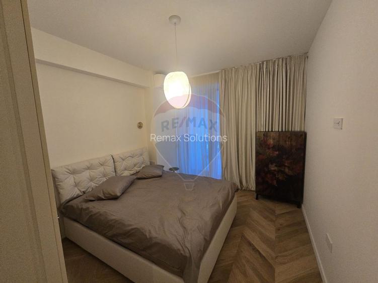 Apartament de lux, cu loc de parcare, langa Universitate - 12