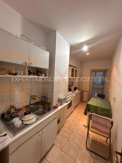 Garsoniera decomandata, situata in zona Dacia - 10