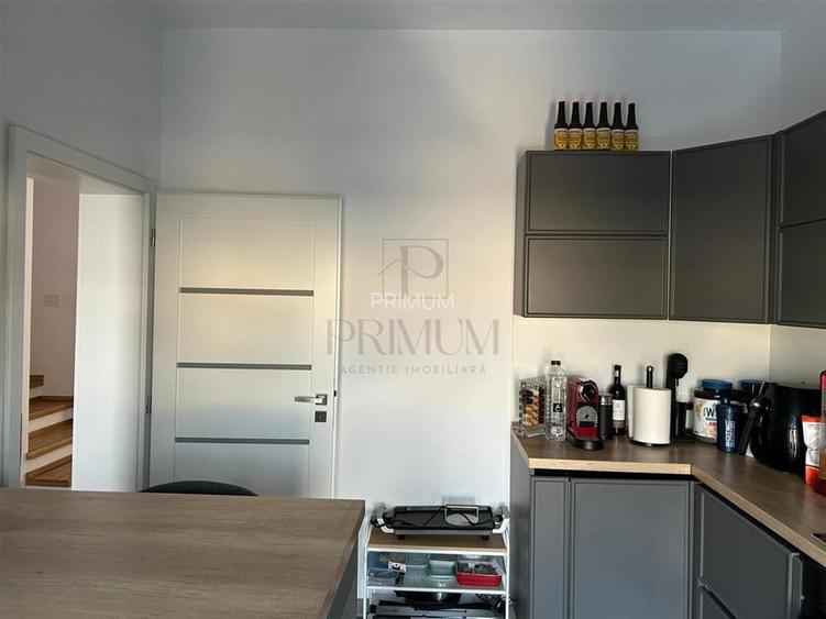 Duplex partial mobilat - canalizare - curte amenajata - 13